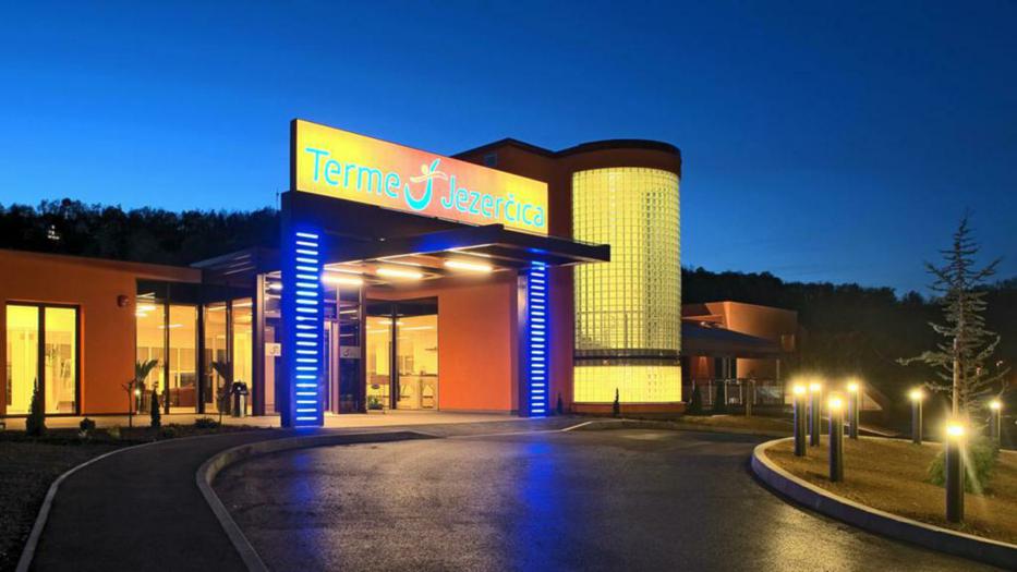 jezercica_terme_hotel_042012_photo_copyright-by-darko-gorenak-godar-(2).jpg
